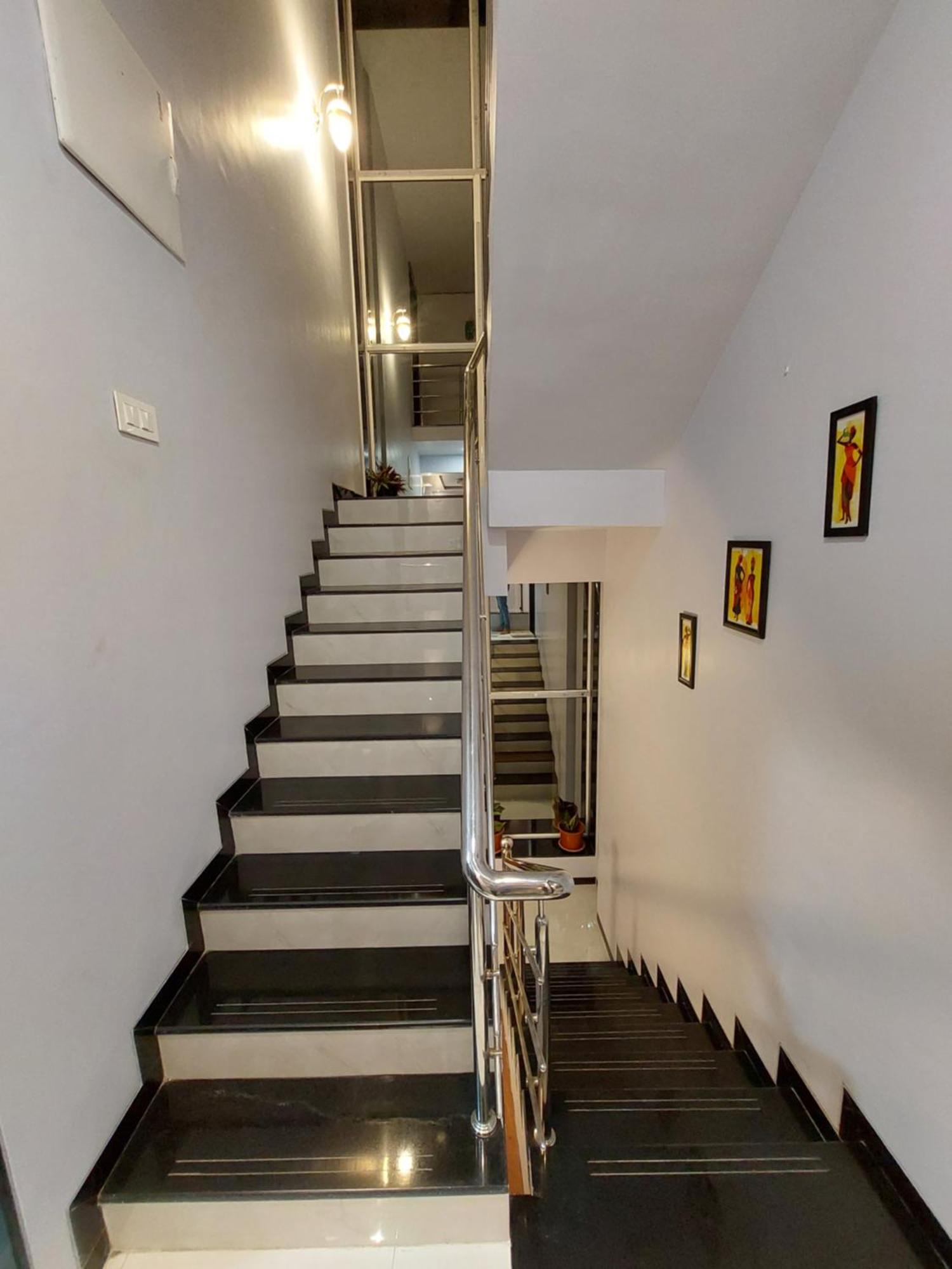 Divine Bliss Villa لونافالا المظهر الخارجي الصورة